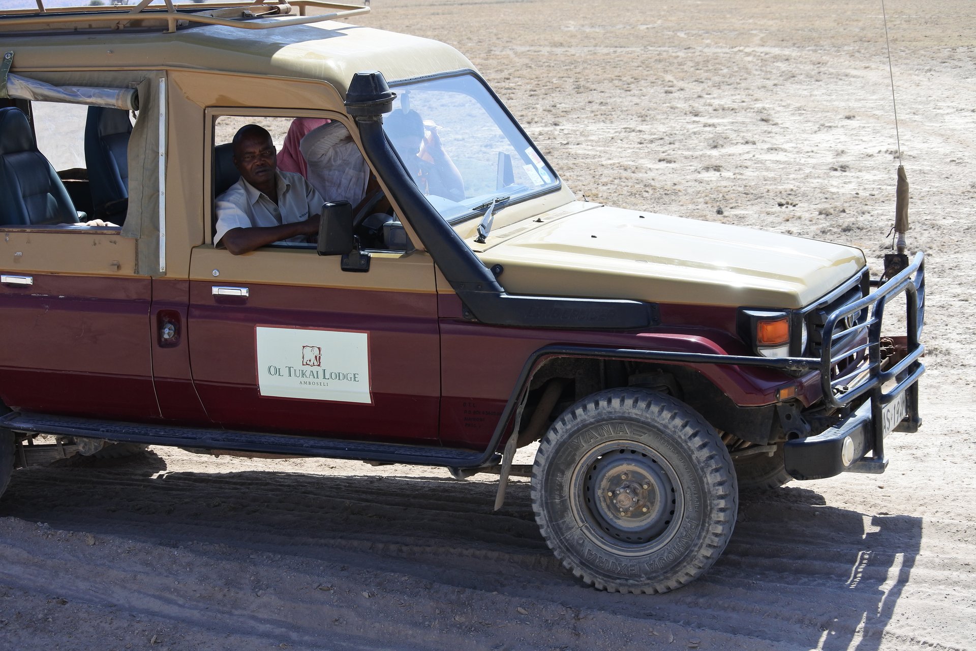 A trunk road crossing the Kenyan highlands
